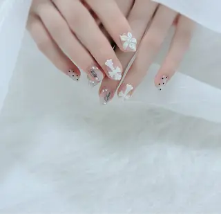 ネイル ESPOIR Ｎのネイルデザイン