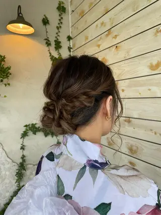 ヘアアレンジ 🌸小掛🌸 豊橋外国人風カラーのヘアスタイル