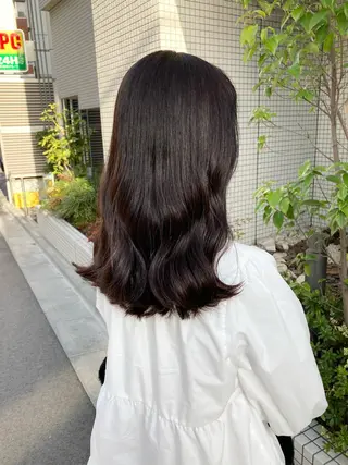 セミロング ✨色持ちの良い艶 カラー✨蟹江真世のヘアスタイル