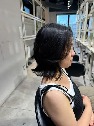 ミディアム カラー 似合う髪型見つけます AYAKAのヘアスタイル