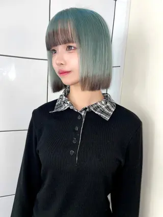 ショート カラー デザインカラー/ ルーツカラー/ユキカのヘアスタイル