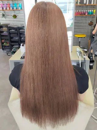 カラー ロング SiLO 🎀 𝕂𝕒𝕟𝕟𝕒のヘアスタイル
