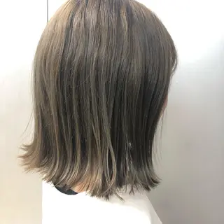 ミディアム ZAZA ASAMIのヘアスタイル