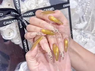 ネイル ✨Nailsalon Vi+✨のネイルデザイン
