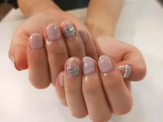 ネイル はばすみれ🎀ﾈｲﾙ 光ﾌｪｲｼｬﾙ ﾍｱのネイルデザイン