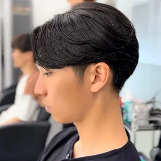 ミディアム 森口 竜匡のヘアスタイル