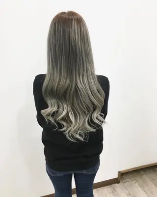 ロング 長塚 翔也のヘアスタイル