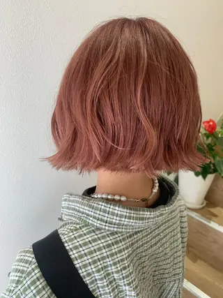 ショート カラー hubhair レイヤー/透明感のヘアスタイル