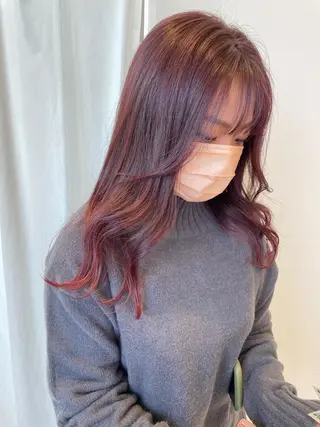 カラー 比嘉 千咲のヘアスタイル