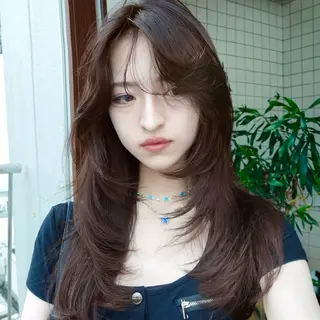ロング カラー みずき/銀座 レイヤーカットのヘアスタイル