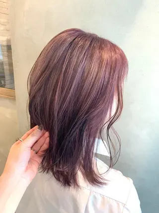 ミディアム カラー 白髪に寄り添う美容師 オギノミワコですのヘアスタイル