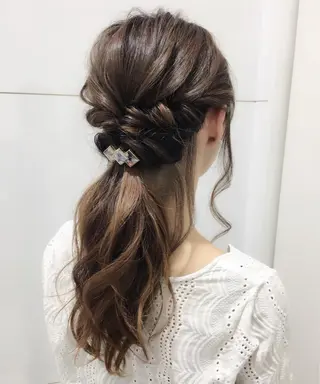 ヘアアレンジ 趙 英来のヘアスタイル