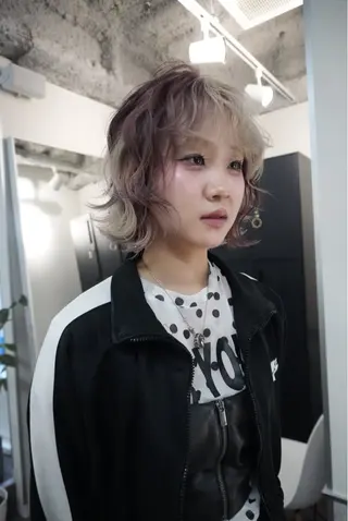 ショート カラー 新宿/ハイトーン /デザイン/戸羽のヘアスタイル