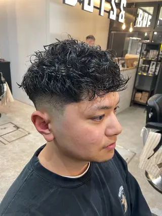 ショート 鈴木 悠斗のヘアスタイル