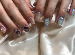 ネイル パラあり！フィルイン 美フォルムのネイルデザイン