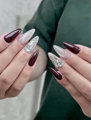 ミディアム Hi beauty 渋谷のネイルデザイン