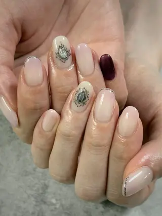 ネイル FIORITURA Maikoのネイルデザイン