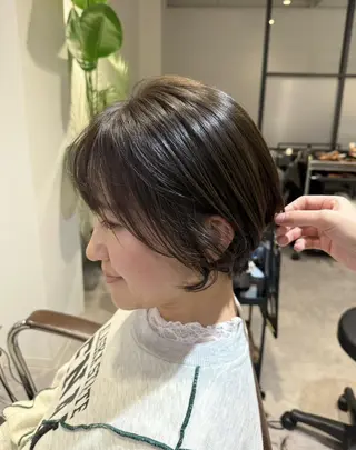 ショート MIA スタイリストのヘアスタイル