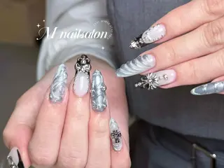ネイル M🌷nail 長さだし専門店のネイルデザイン