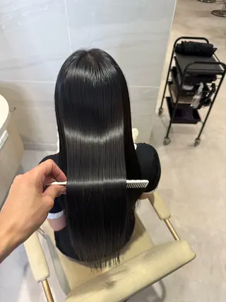 ロング カラー 透明感カラー🌿 グレージュ🐺陽介のヘアスタイル