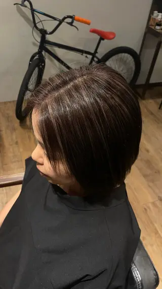 ショート カラー イエムラ ミクのヘアスタイル