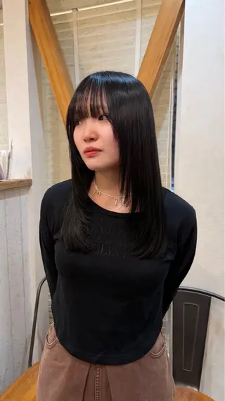 セミロング 松本 羅華のヘアスタイル
