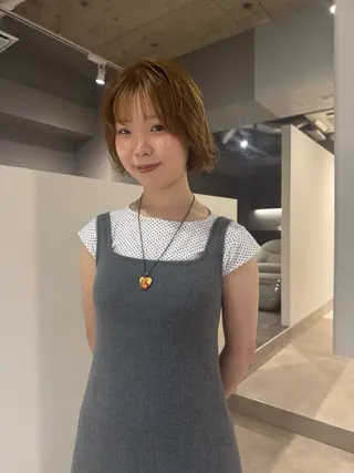 ミディアム ワタナベ ヒヨリのヘアスタイル
