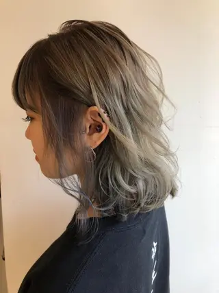 ミディアム カラー Sol plusのヘアスタイル