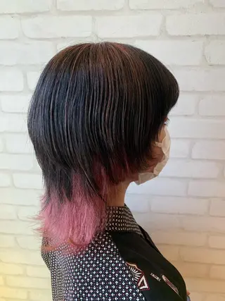 カラー 秋葉 万柚子のヘアスタイル