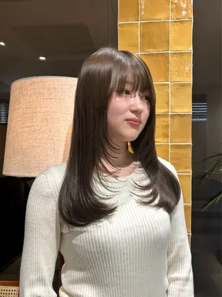 セミロング カラー 透明感✨女性特化💙 chihiroのヘアスタイル