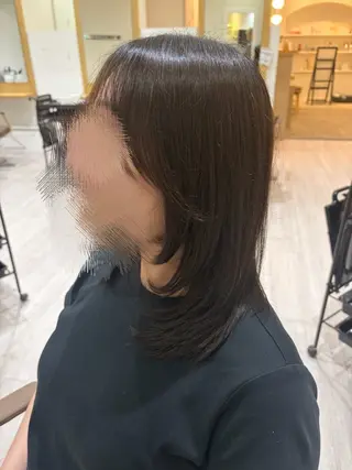 ミディアム 泰中 玲音のヘアスタイル