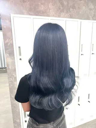 セミロング ワンズリー中明度 店舗公式のヘアスタイル