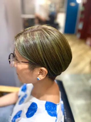 ショート 園田 彩音のヘアスタイル