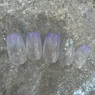 ネイル ルプラボウ 荒津 有香のネイルデザイン
