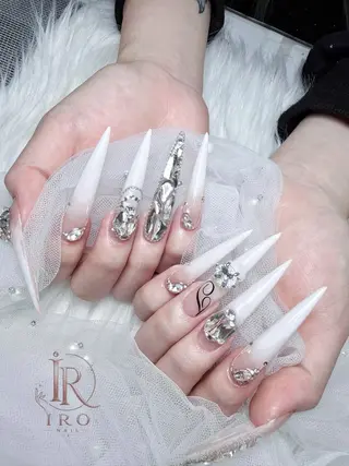 ネイル IRO Nail Studioのネイルデザイン