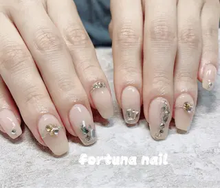 ネイル Nail •Head スパFortunaのネイルデザイン