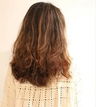 セミロング 𝐘𝐮𝐢 ⠀⠀のヘアスタイル