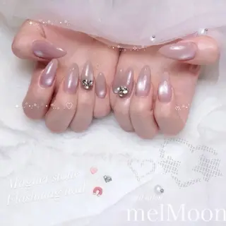 ネイル melMoon .のネイルデザイン