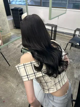 ロング カラー Koto🌿 ブリーチなしカラーのヘアスタイル