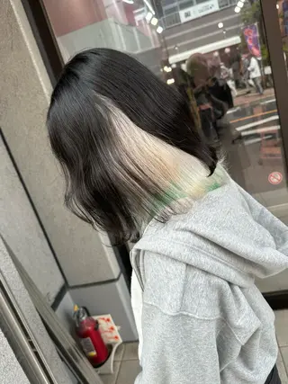 ミディアム カラー ブリーチ特化🌈 MANATOのヘアスタイル