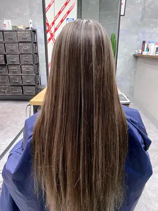 ロング カラー 加藤 琢也のヘアスタイル