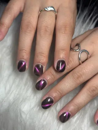 ネイル LAVISH 大和店 emi・:*+のネイルデザイン