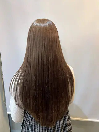 ロング カラー Miyuu 『藤沢』のヘアスタイル