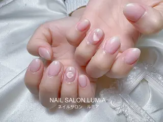 ネイル ネイルサロン ルミア Lumia 店長施術のネイルデザイン