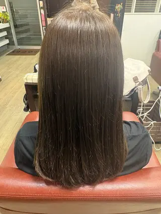 カラー 宮田 結葉のヘアスタイル