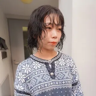 ミディアム カラー パーマ 前田 陽南子のヘアスタイル