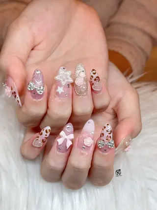 ネイル Ruby Nail 霞ヶ関店のネイルデザイン