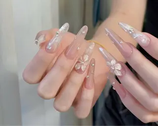 ネイル D-BEAUTY Nailsalonのネイルデザイン