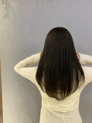 セミロング See. REINのヘアスタイル