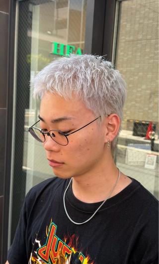 ショート カラー パーマ メンズ 角田 凌のヘアスタイル